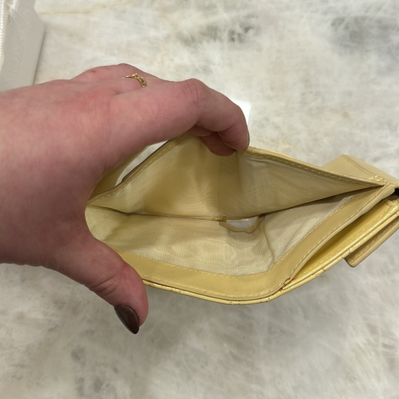 Christian Dior Lady Dior Lotus Cannage Patent Calf Leather Trifold Wallet - Picture 8 of 16